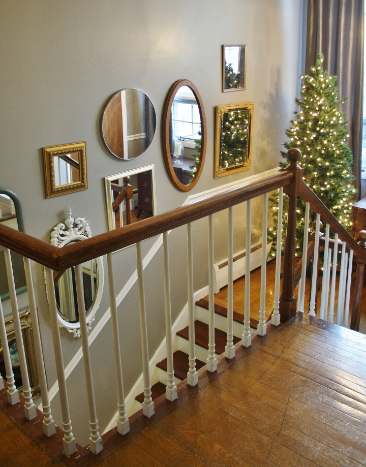 Staircase Mirror Gallery Wall&nbsp;DIY